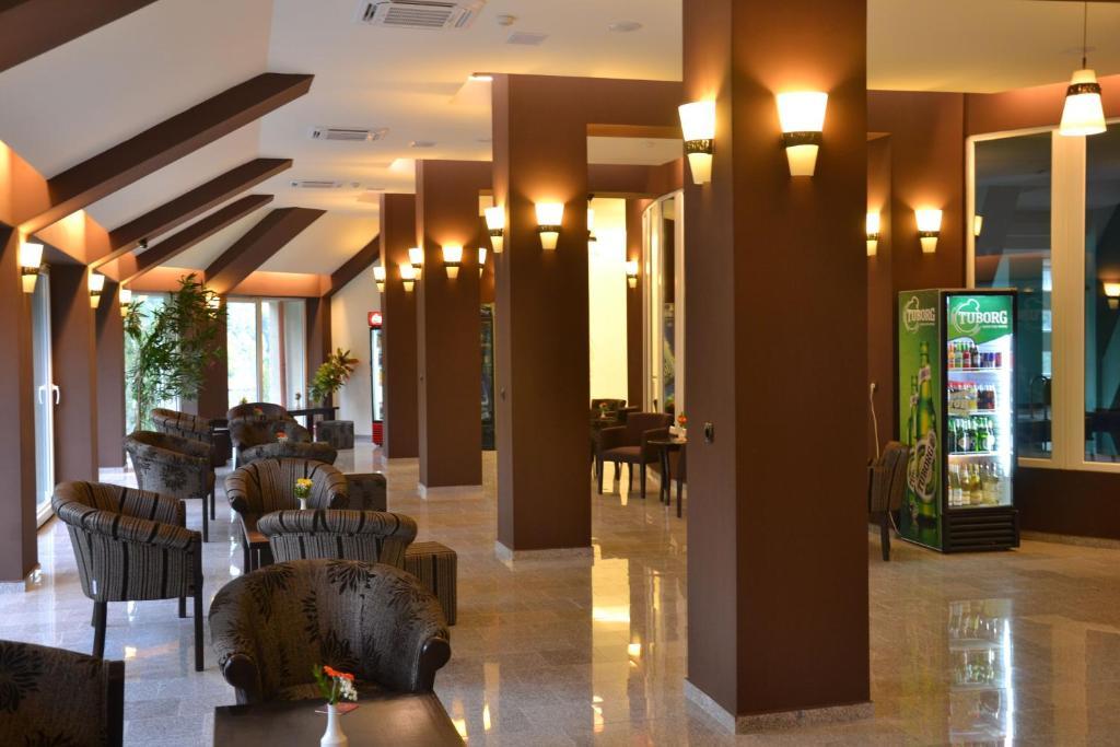 Hotel Ciucas BaileTusnad Extérieur photo